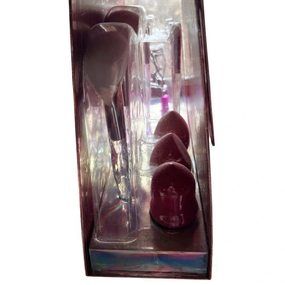Bebe Take Me Away Brush Collection
